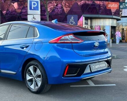Синій Хендай Ioniq, об'ємом двигуна 0 л та пробігом 151 тис. км за 11490 $, фото 5 на Automoto.ua