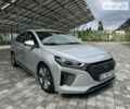 Синий Хендай Ioniq, объемом двигателя 1.58 л и пробегом 28 тыс. км за 17500 $, фото 1 на Automoto.ua