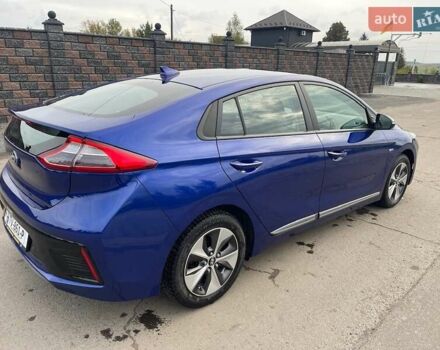 Синий Хендай Ioniq, объемом двигателя 0 л и пробегом 158 тыс. км за 12300 $, фото 14 на Automoto.ua