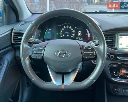 Синій Хендай Ioniq, об'ємом двигуна 0 л та пробігом 151 тис. км за 11490 $, фото 23 на Automoto.ua
