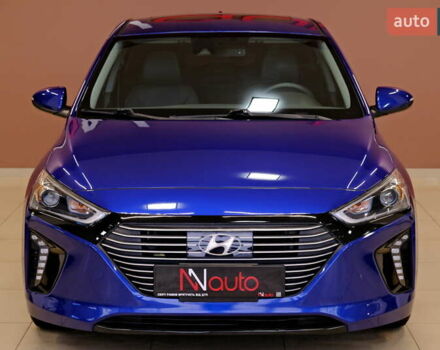 Синий Хендай Ioniq, объемом двигателя 1.58 л и пробегом 93 тыс. км за 11900 $, фото 1 на Automoto.ua