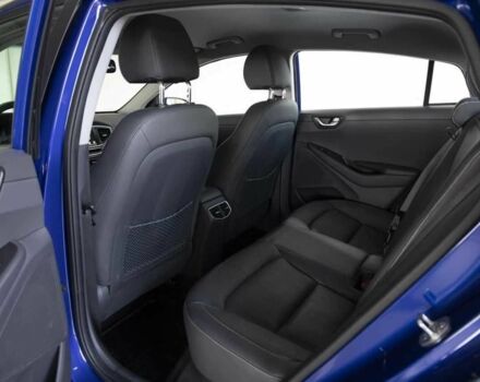 Синій Хендай Ioniq, об'ємом двигуна 0 л та пробігом 32 тис. км за 13500 $, фото 6 на Automoto.ua
