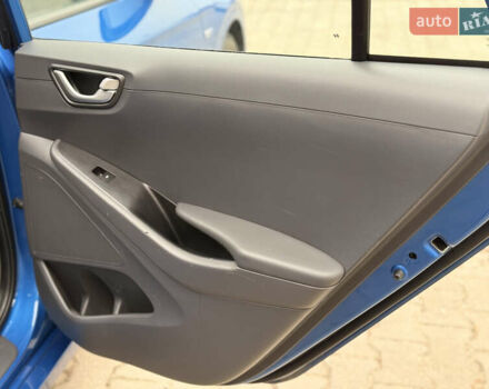 Синій Хендай Ioniq, об'ємом двигуна 0 л та пробігом 135 тис. км за 11500 $, фото 15 на Automoto.ua