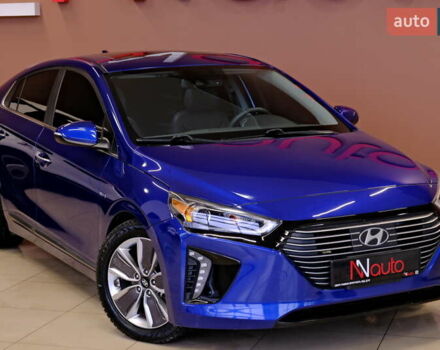 Синий Хендай Ioniq, объемом двигателя 1.58 л и пробегом 93 тыс. км за 11900 $, фото 5 на Automoto.ua