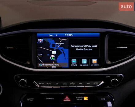 Синий Хендай Ioniq, объемом двигателя 1.58 л и пробегом 93 тыс. км за 11900 $, фото 26 на Automoto.ua