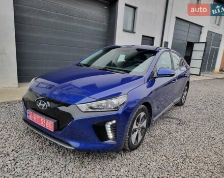 Синий Хендай Ioniq, объемом двигателя 0 л и пробегом 138 тыс. км за 12600 $, фото 6 на Automoto.ua