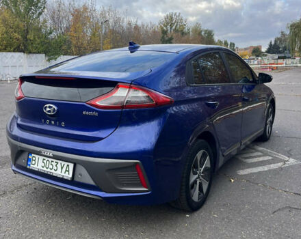 Синий Хендай Ioniq, объемом двигателя 0 л и пробегом 102 тыс. км за 14700 $, фото 6 на Automoto.ua
