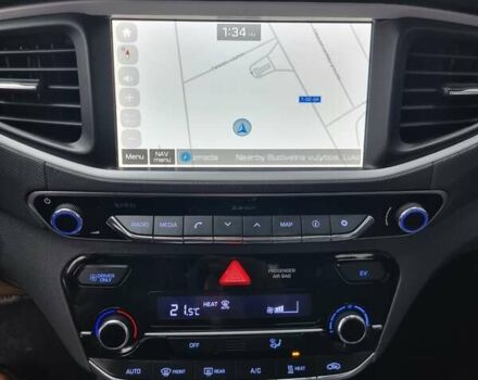 Синий Хендай Ioniq, объемом двигателя 0 л и пробегом 138 тыс. км за 12600 $, фото 24 на Automoto.ua
