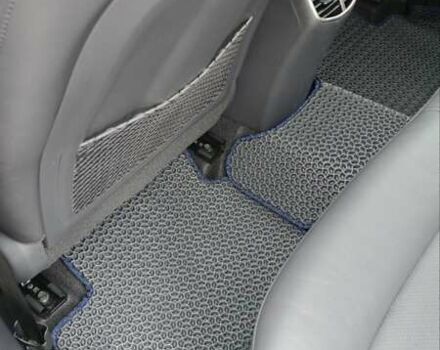 Синий Хендай Ioniq, объемом двигателя 0 л и пробегом 66 тыс. км за 17800 $, фото 52 на Automoto.ua