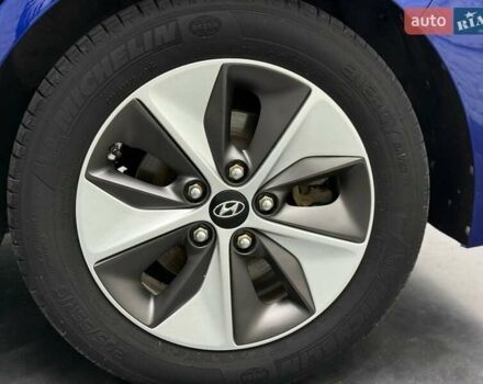 Синий Хендай Ioniq, объемом двигателя 0 л и пробегом 94 тыс. км за 13077 $, фото 11 на Automoto.ua