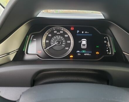 Синій Хендай Ioniq, об'ємом двигуна 1.6 л та пробігом 73 тис. км за 17800 $, фото 14 на Automoto.ua