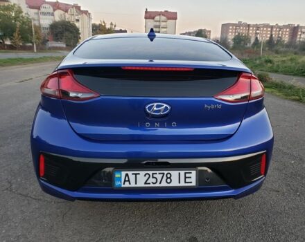Синій Хендай Ioniq, об'ємом двигуна 1.6 л та пробігом 73 тис. км за 17800 $, фото 5 на Automoto.ua