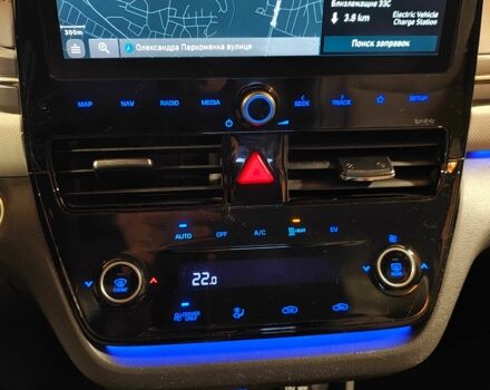 Синий Хендай Ioniq, объемом двигателя 0 л и пробегом 91 тыс. км за 16000 $, фото 11 на Automoto.ua