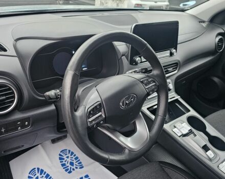 Синій Хендай Ioniq, об'ємом двигуна 0 л та пробігом 95 тис. км за 16800 $, фото 5 на Automoto.ua