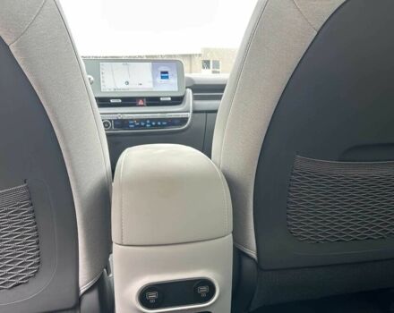 Синий Хендай Ioniq, объемом двигателя 0 л и пробегом 13 тыс. км за 14000 $, фото 9 на Automoto.ua