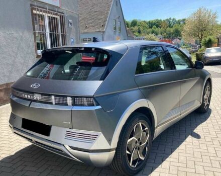 Синий Хендай Ioniq, объемом двигателя 0 л и пробегом 26 тыс. км за 13600 $, фото 2 на Automoto.ua