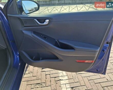 Синій Хендай Ioniq, об'ємом двигуна 1.58 л та пробігом 83 тис. км за 16200 $, фото 24 на Automoto.ua