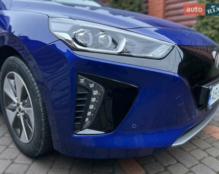 Синій Хендай Ioniq, об'ємом двигуна 0 л та пробігом 68 тис. км за 14300 $, фото 68 на Automoto.ua