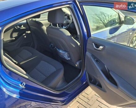 Синій Хендай Ioniq, об'ємом двигуна 1.58 л та пробігом 83 тис. км за 16200 $, фото 22 на Automoto.ua