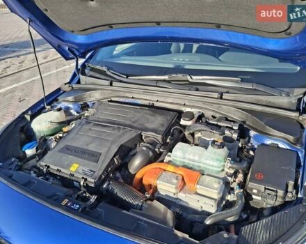 Синій Хендай Ioniq, об'ємом двигуна 1.58 л та пробігом 83 тис. км за 16200 $, фото 13 на Automoto.ua
