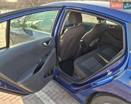 Синій Хендай Ioniq, об'ємом двигуна 1.58 л та пробігом 83 тис. км за 16200 $, фото 26 на Automoto.ua
