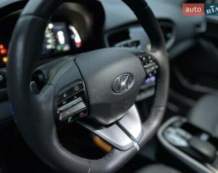 Синій Хендай Ioniq, об'ємом двигуна 0 л та пробігом 68 тис. км за 14300 $, фото 29 на Automoto.ua