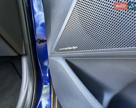 Синий Хендай Ioniq, объемом двигателя 0 л и пробегом 65 тыс. км за 16200 $, фото 8 на Automoto.ua