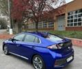 Синий Хендай Ioniq, объемом двигателя 1.6 л и пробегом 66 тыс. км за 17500 $, фото 21 на Automoto.ua