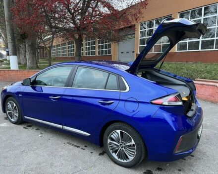Синий Хендай Ioniq, объемом двигателя 1.6 л и пробегом 66 тыс. км за 17500 $, фото 16 на Automoto.ua