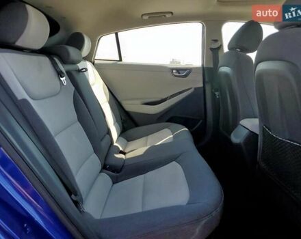 Синий Хендай Ioniq, объемом двигателя 1.58 л и пробегом 145 тыс. км за 3000 $, фото 9 на Automoto.ua