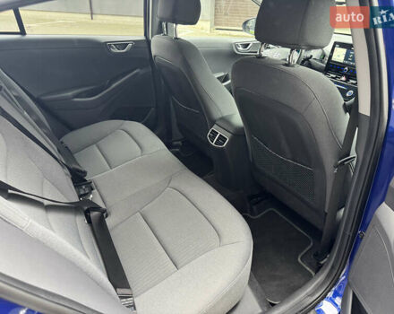 Синий Хендай Ioniq, объемом двигателя 0 л и пробегом 149 тыс. км за 15400 $, фото 43 на Automoto.ua