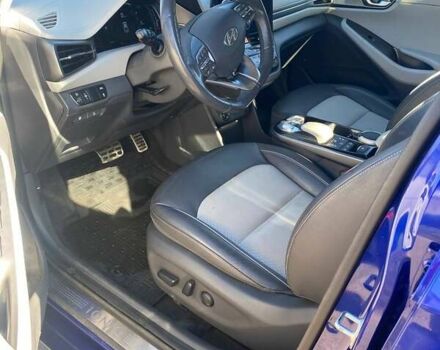Синий Хендай Ioniq, объемом двигателя 0 л и пробегом 91 тыс. км за 16000 $, фото 7 на Automoto.ua