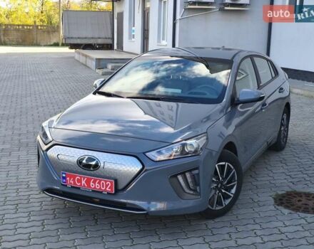 Синій Хендай Ioniq, об'ємом двигуна 0 л та пробігом 57 тис. км за 16600 $, фото 66 на Automoto.ua