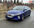 Синий Хендай Ioniq, объемом двигателя 0 л и пробегом 150 тыс. км за 15950 $, фото 3 на Automoto.ua