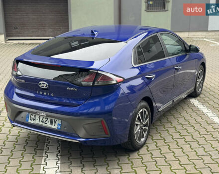 Синий Хендай Ioniq, объемом двигателя 0 л и пробегом 150 тыс. км за 15850 $, фото 24 на Automoto.ua