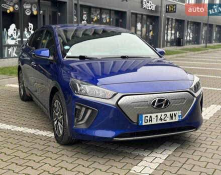 Синий Хендай Ioniq, объемом двигателя 0 л и пробегом 150 тыс. км за 15850 $, фото 6 на Automoto.ua