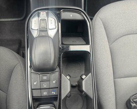 Синий Хендай Ioniq, объемом двигателя 0 л и пробегом 149 тыс. км за 15400 $, фото 46 на Automoto.ua