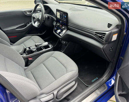 Синий Хендай Ioniq, объемом двигателя 0 л и пробегом 149 тыс. км за 15400 $, фото 39 на Automoto.ua