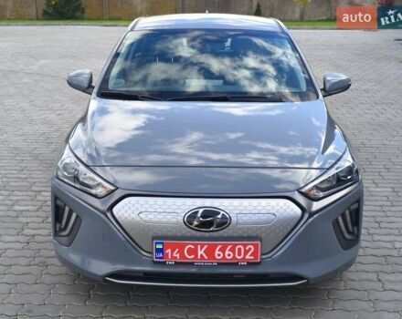 Синій Хендай Ioniq, об'ємом двигуна 0 л та пробігом 57 тис. км за 16600 $, фото 3 на Automoto.ua