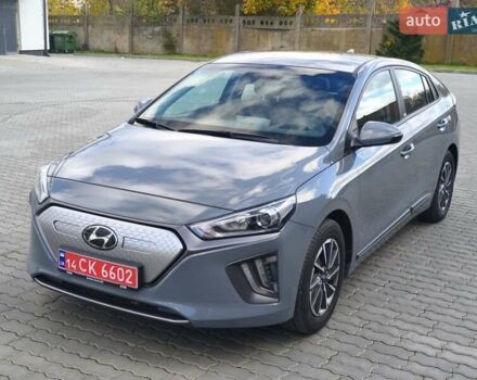 Синій Хендай Ioniq, об'ємом двигуна 0 л та пробігом 57 тис. км за 16600 $, фото 2 на Automoto.ua