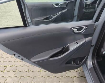 Синій Хендай Ioniq, об'ємом двигуна 0 л та пробігом 57 тис. км за 16600 $, фото 31 на Automoto.ua