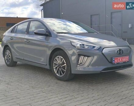 Синій Хендай Ioniq, об'ємом двигуна 0 л та пробігом 57 тис. км за 16600 $, фото 19 на Automoto.ua