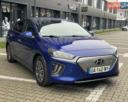 Синий Хендай Ioniq, объемом двигателя 0 л и пробегом 150 тыс. км за 15850 $, фото 7 на Automoto.ua