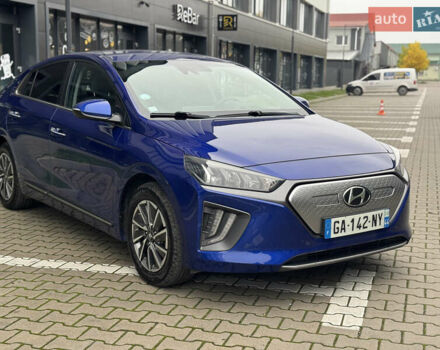 Синий Хендай Ioniq, объемом двигателя 0 л и пробегом 149 тыс. км за 15400 $, фото 10 на Automoto.ua