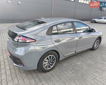 Синій Хендай Ioniq, об'ємом двигуна 0 л та пробігом 57 тис. км за 16600 $, фото 24 на Automoto.ua