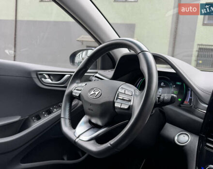 Синий Хендай Ioniq, объемом двигателя 0 л и пробегом 149 тыс. км за 15400 $, фото 36 на Automoto.ua