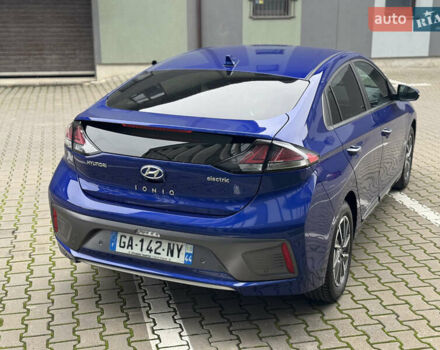 Синий Хендай Ioniq, объемом двигателя 0 л и пробегом 150 тыс. км за 15850 $, фото 25 на Automoto.ua