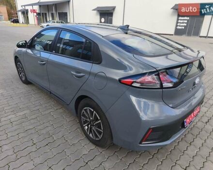 Синій Хендай Ioniq, об'ємом двигуна 0 л та пробігом 57 тис. км за 16600 $, фото 29 на Automoto.ua
