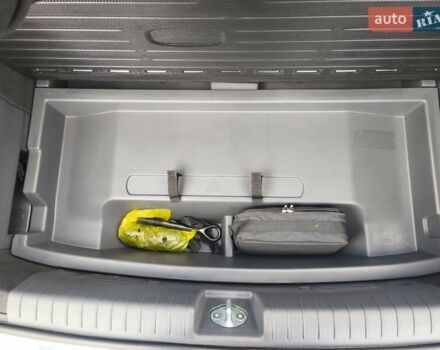 Синій Хендай Ioniq, об'ємом двигуна 0 л та пробігом 57 тис. км за 16600 $, фото 51 на Automoto.ua