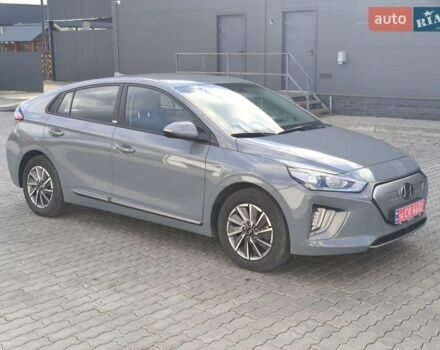 Синій Хендай Ioniq, об'ємом двигуна 0 л та пробігом 57 тис. км за 16600 $, фото 6 на Automoto.ua